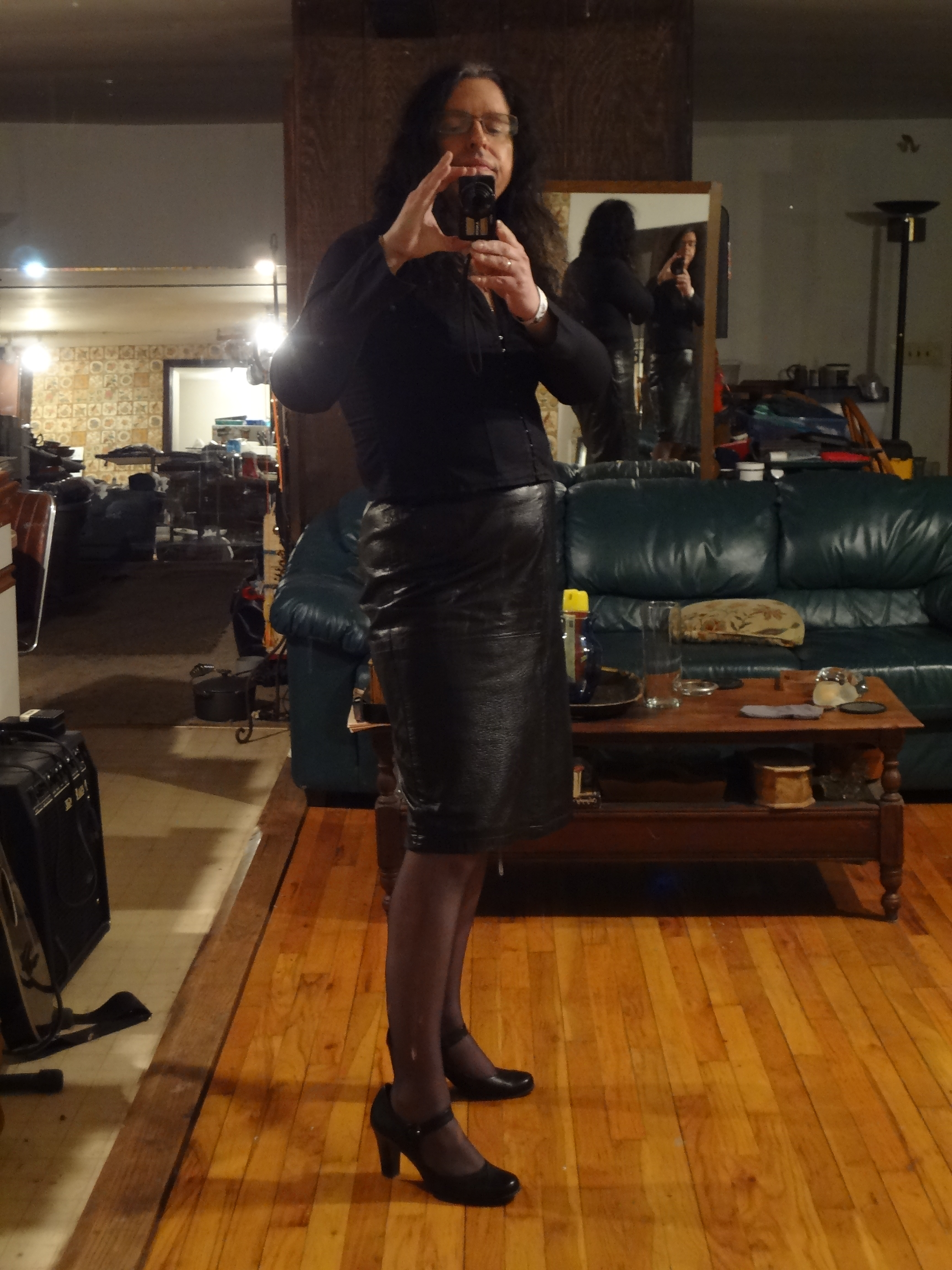 ./DSC00540 Rosie Side.JPG